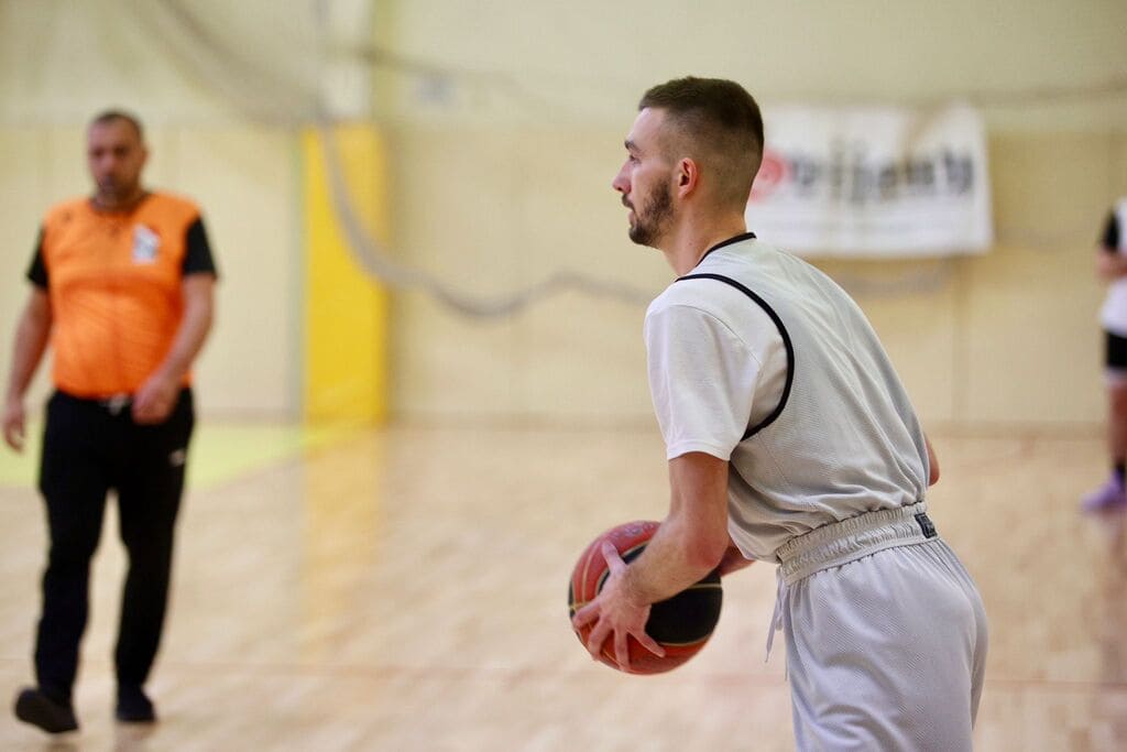 KK Kineski Zid iznenadio Bambinu i slavio u posljednjoj utakmici kola